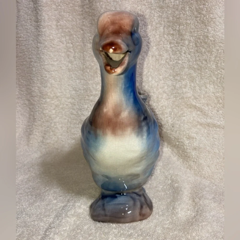 VTG LARGE POTTERY DUCK -UNSIGNED
